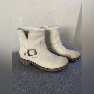 Frye Veronica Booties